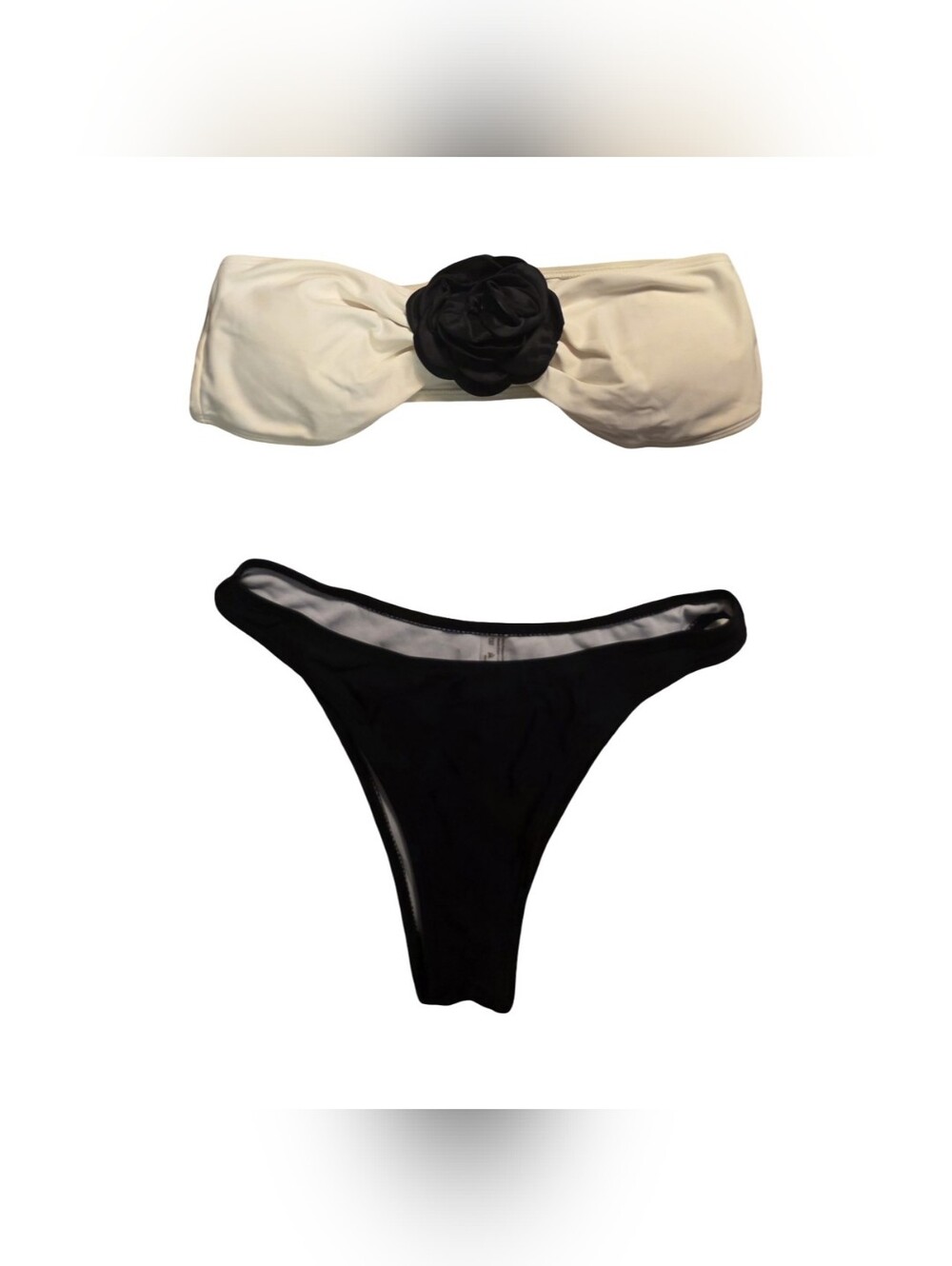 Amazon Black & Cream Bandeau Bikini Set with Floral Accent Size Med